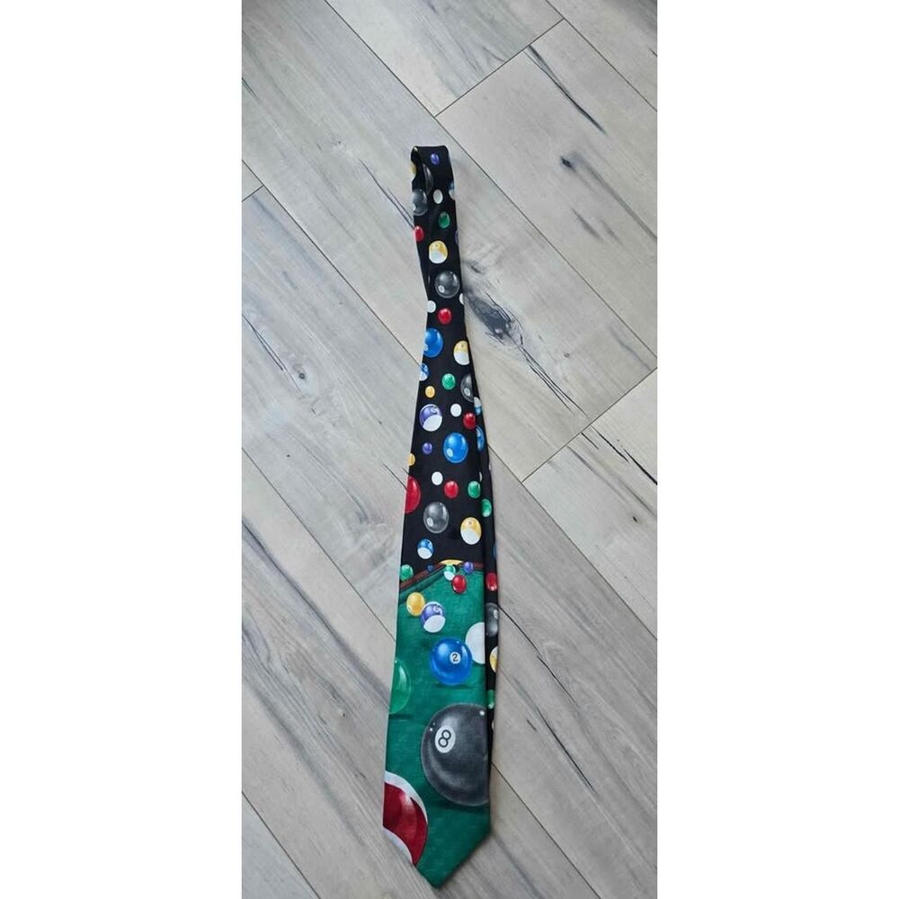 Add Men's Accessory - Picture 4 of 5